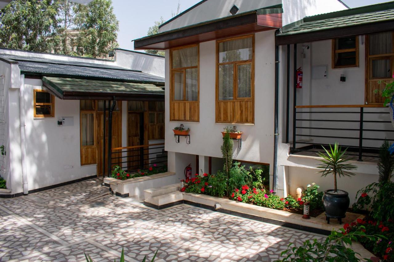 Choice Guest House 2 Addis Ababa Exterior photo